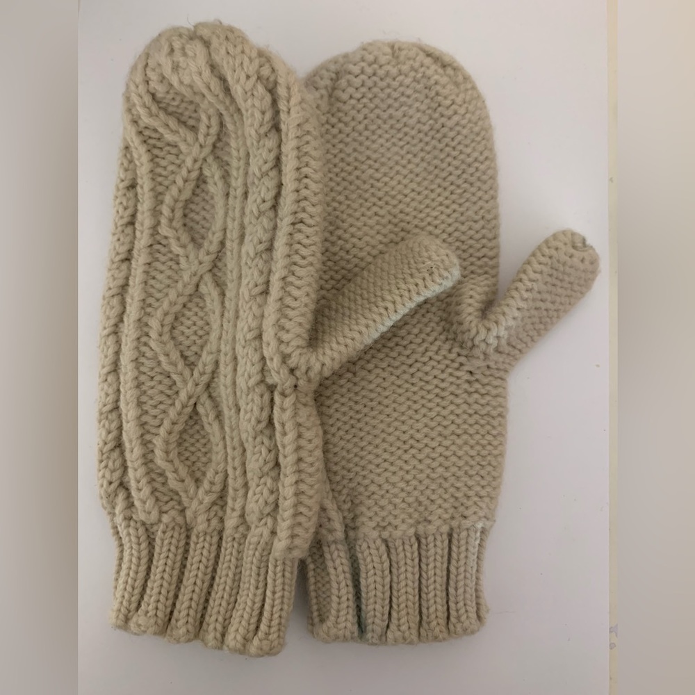 Winter Off White Mittens